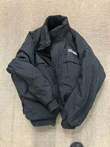 퍼스트 다운 블랙 자켓