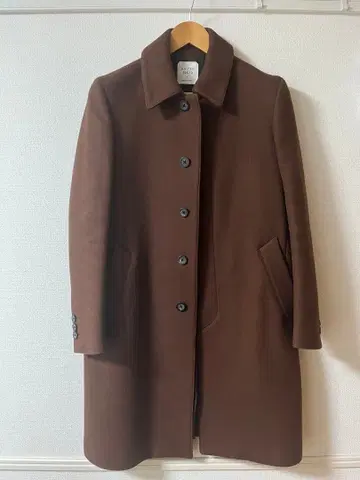 UNITED TOKYO 브라운 스텐카라 코트