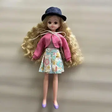 리카짱 옷 갈아입기 의류 아웃핏