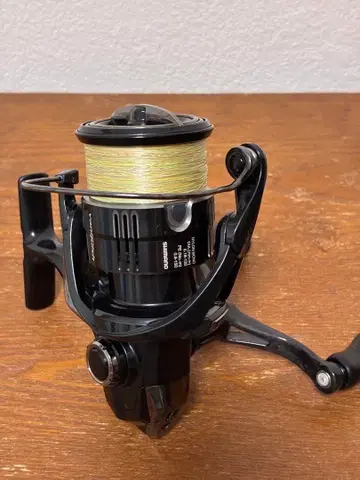 시마노 19 뱅퀴시 C3000SDH