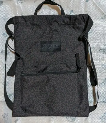 JANSPORT 레오파드 무늬 숄더백
