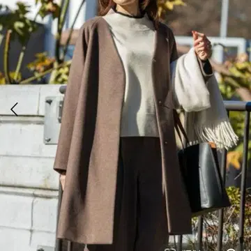 글로벌 워크 가벼운 스트레치 노카라 코트 브라운