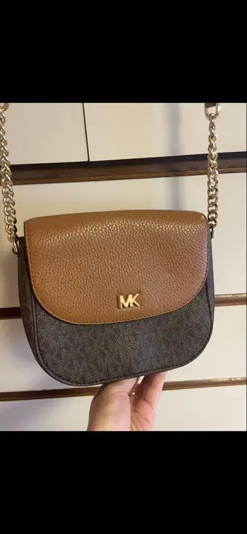 [정품] MK 마이클코어스 숄더백 브라운
