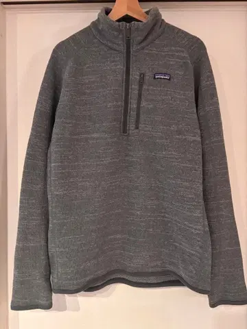 새상품급 18년식 파타고니아 베터 스웨터 하프 지퍼