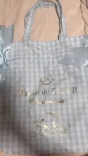 Maison de FLEUR 시나모롤 시나몬 리본 토트 백