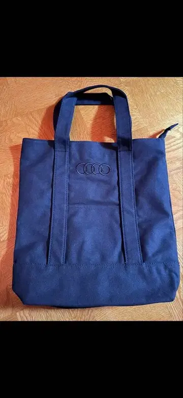 Audi 블랙 토트백
