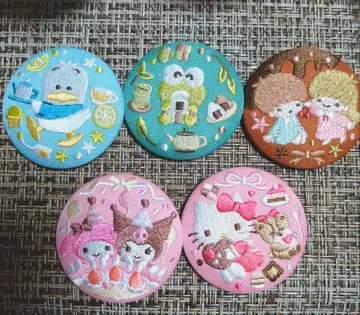 산리오 캐릭터 자수 캔뱃지 5개 세트