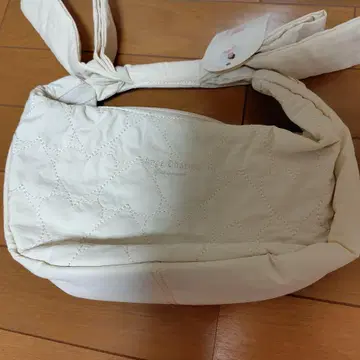 Ange Charms 아이보리 숄더백