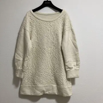 그레이스 콘티넨탈 속기모 레이스 맨투맨 롱 기장 두꺼운 원단 화이트 36