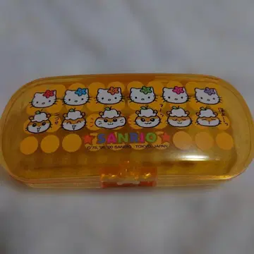 헬로키티 코로코로쿠리린 안경 케이스