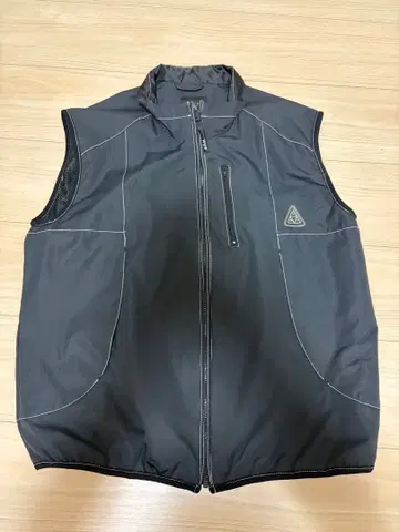 HUF 블랙 베스트 M 사이즈