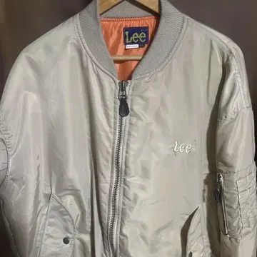 LeeMA-1 플라이트 자켓