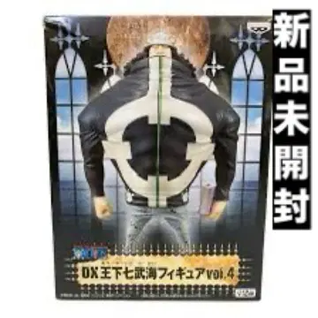 원피스 dx 왕하 칠무해 피규어 vol.4 바솔로뮤 곰 새상품