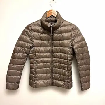 새상품 UNIQLO 울트라 라이트 다운 자켓 베이지 여성용 S