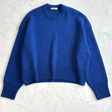 새상품급 SHE Tokyo 알마 Alma 긴팔 니트 파랑 su9