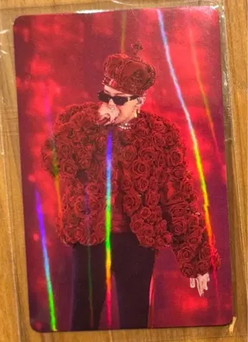 G-DRAGON bermensch 입장 혜택 홀로그램