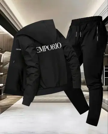 [ EMPORIO 로고 ] 후드 부착 자켓과 팬츠 세트 블랙