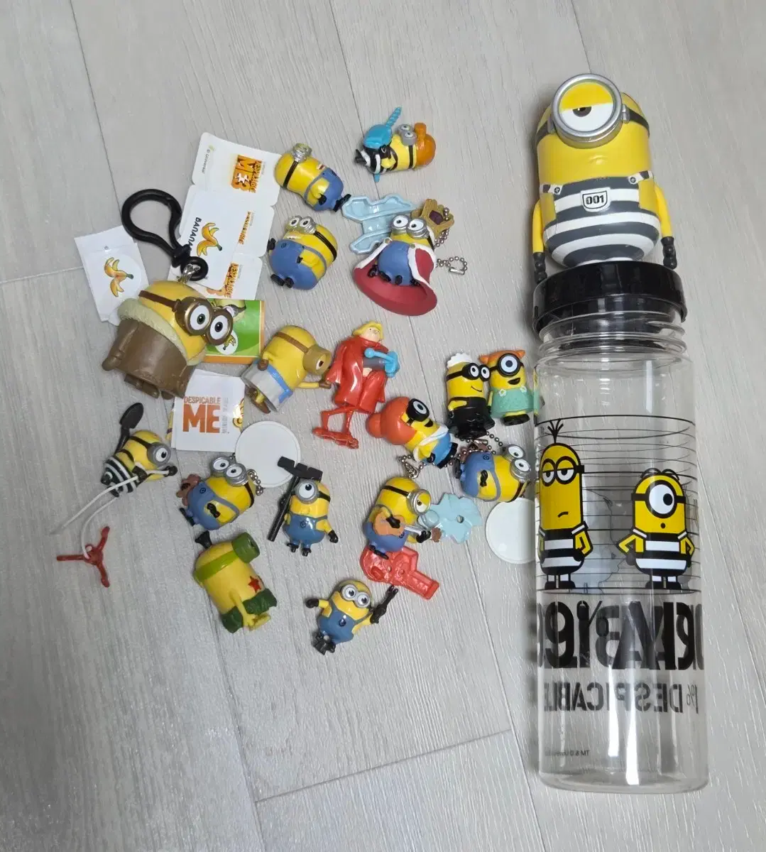Minions mini figures, water bottles, etc.