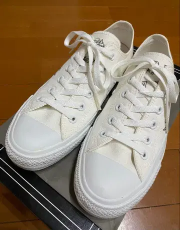 Converse All Star 화이트 스니커즈 25cm