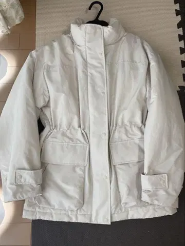 UNIQLO 유니클로 하이브리드 다운 코트 [ M ] 겨울 다운 아이보리