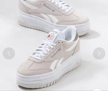 리복 플랫폼 스니커즈 베이지