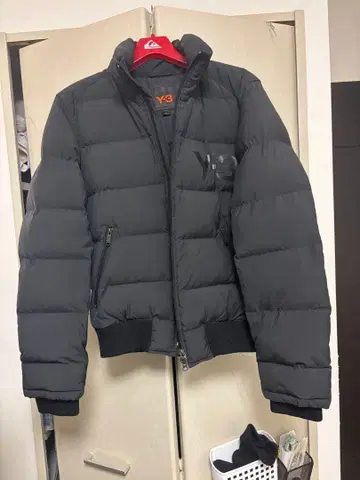 Y-3 블랙 다운 자켓