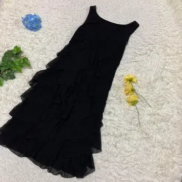 컨디션 최상 스윙 무릎 기장 원피스 블랙 티어드 드레스풍 S 사이즈 상당
