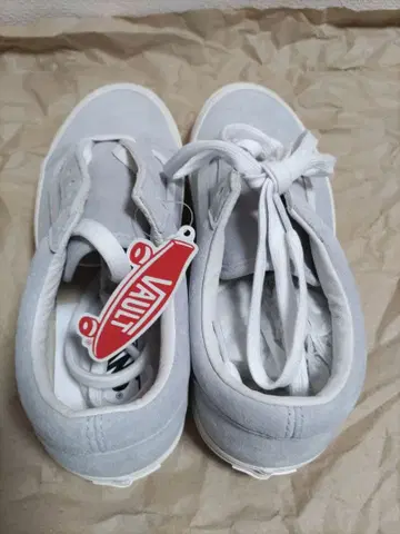 Vans Vault 그레이 스니커즈