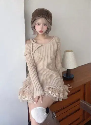 다리치 Darich 랜덤 프릴 니트 셋업