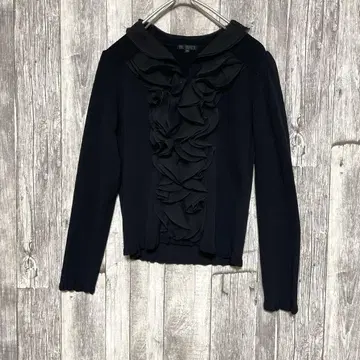 to be chic 프릴 달린 블랙 긴팔 가디건 사이즈 III