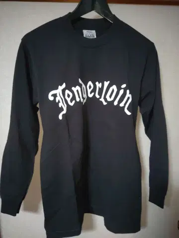 텐더 로인 롱 슬리브 셔츠