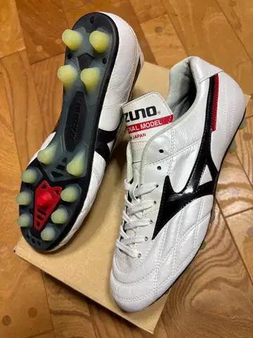 새상품 초레어 한정품 미즈노 모렐리아 UL 25.5cm