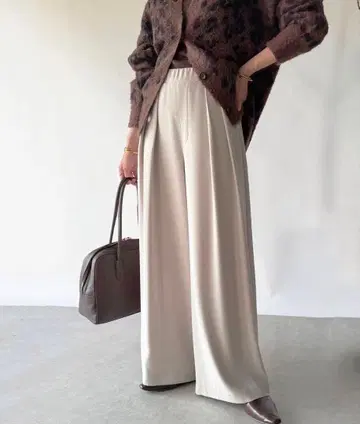 리브드 로와 턱 와이드 슬랙스