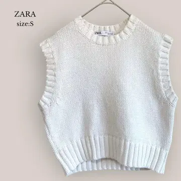 자라 ZARA 새상품급 니트 베스트 크루넥 숏 기장 레이어드