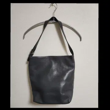 그레이 가죽 숄더백