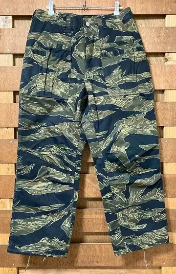사사프라스 OVERGROWN FATIGUE PANTS TigerTwill