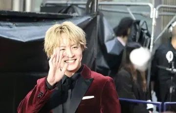 [오늘만 한정 판매] 시라하마 아란 사진 L 사이즈 2장