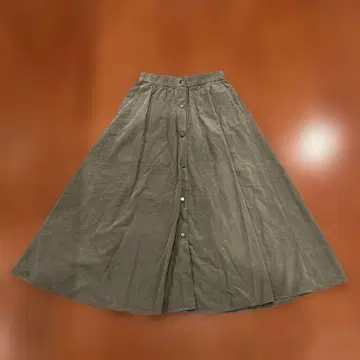 새상품급 미사용 ZARA 코듀로이 롱 플레어 스커트 XS 사이즈