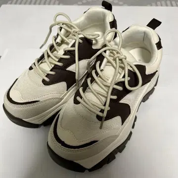 mysa closet 대드 스니커즈 브라운 23.5