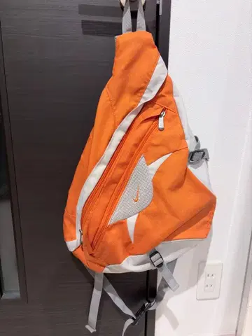 나이키 숄더백 오렌지 Y2K 스트릿