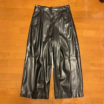 shinya kozuka 가죽 와이드 팬츠 블랙 21aw