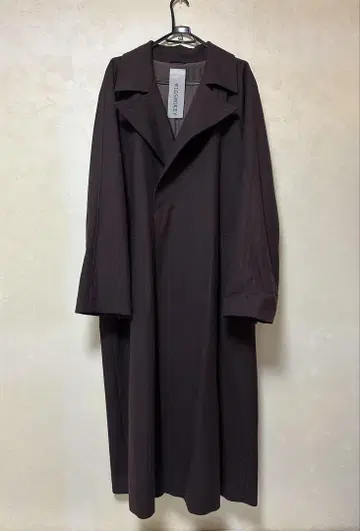 MIOSMOKEY 21AW 발카만 코트