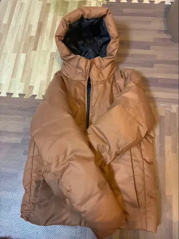 NANO UNIVERSE 후드 부착 다운 자켓 브라운