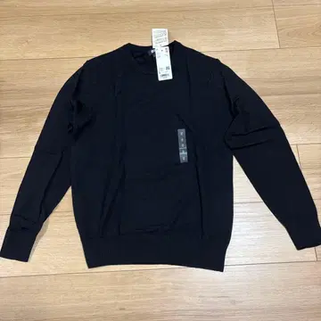 유니클로 UNIQLO 메리노 크루넥 스웨터 블랙 S