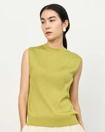 소주 실크 와이드 리브 니트 슬리브리스