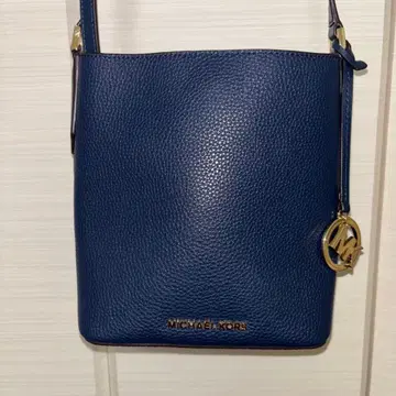 MICHAEL KORS 네이비 숄더백