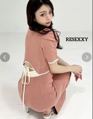 RESEXXY 바이컬러 타이트 원피스 오렌지