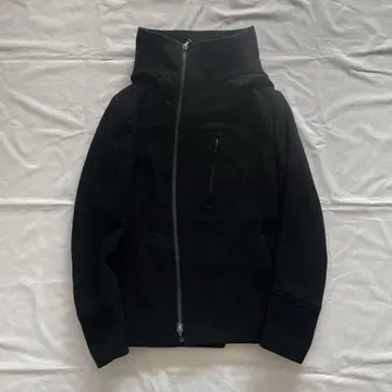 [ attachment ] High Neck Jacket