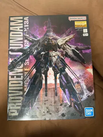 MG 1/100 프로비던스 건담