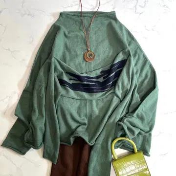 새상품급 2024  MOYURU 변형 니트 풀오버 상의 M~L